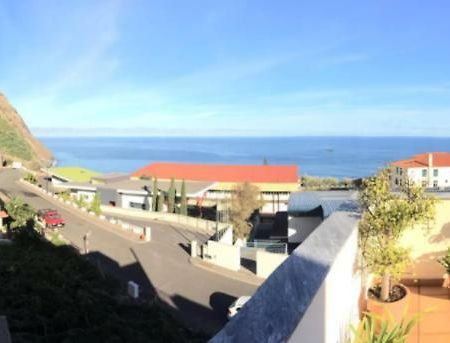 Sea View Apartment Porto Moniz Extérieur photo